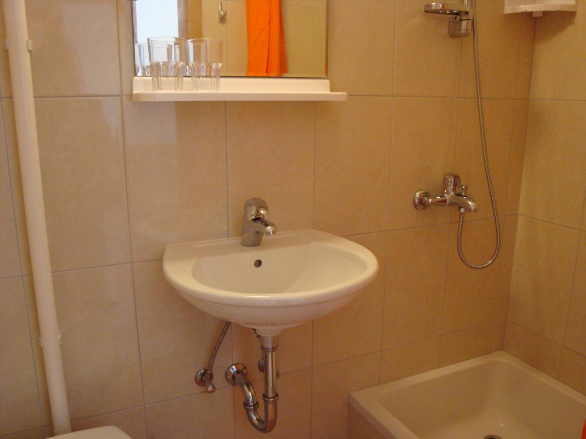 Apartments Dadic ツァヴタット エクステリア 写真